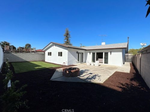 15744 Hartland St, Van Nuys CA  91406-5014 exterior