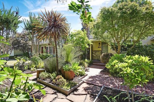 1725 Hampton Ave, Redwood City, CA 94061-2608