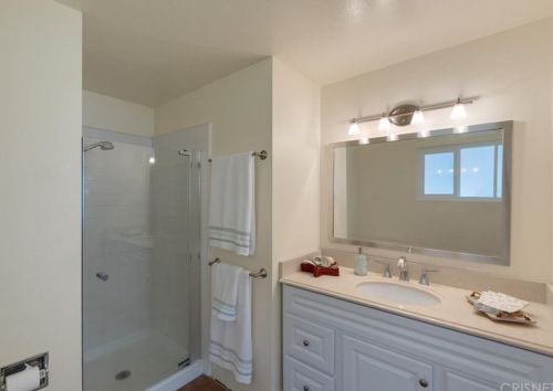 675 Dana Dr, Santa Paula CA  93060-1614 exterior