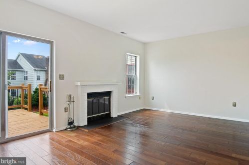 5447 Pond Rd, Harrisburg PA 17111-3765 exterior