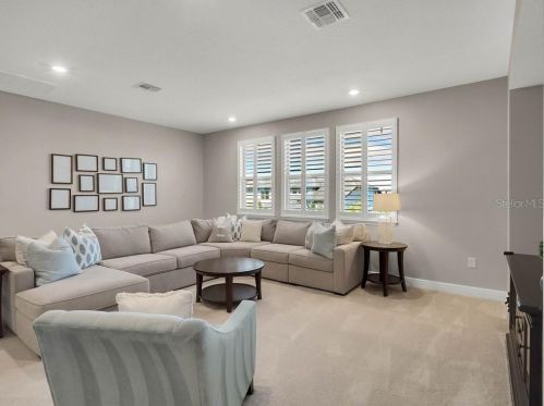 8148 Chilton Dr, Orlando FL 32836 exterior