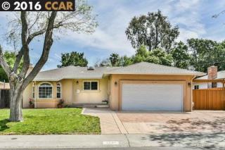 2282 Charlotte Ave, Concord CA  94518-2538 exterior