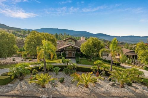 41777 Parado Del Sol Dr, Temecula CA  92592-8998 exterior