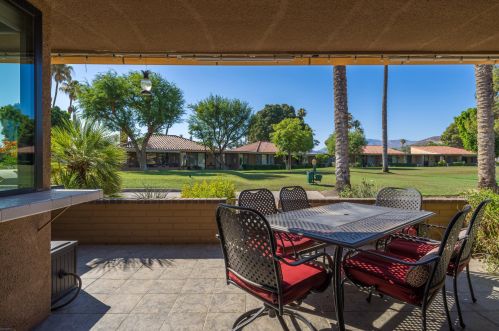 1 Palma Dr, Rancho Mirage CA  92270-3878 exterior