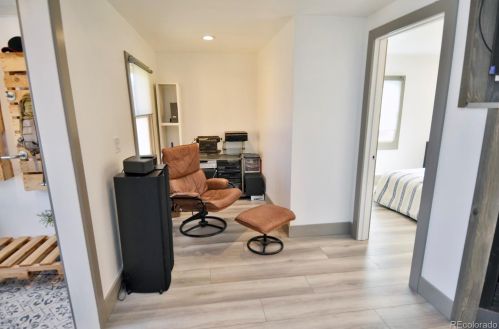 3143 Logan St, Englewood CO 80113-6843 exterior