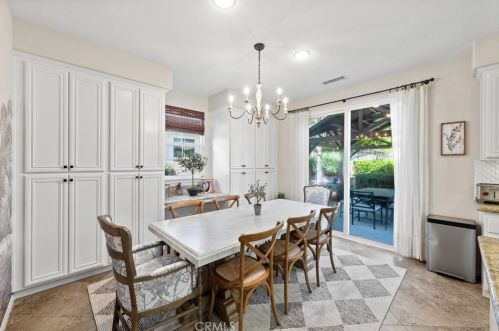 45730 Shasta Ln, Temecula CA  92592-1383 exterior