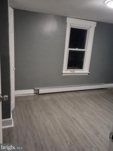 541 Billings Ave, West Deptford NJ  08066-1161 exterior