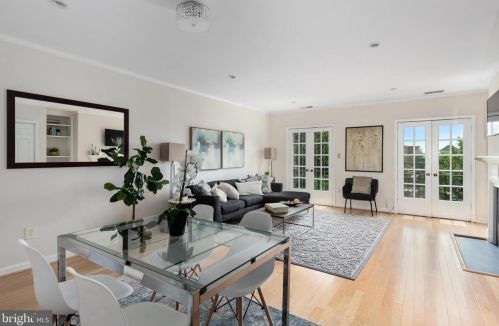 1632 Beekman Pl, Washington, DC 20009-4086