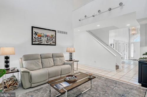 319 Equus Dr, Camp Hill PA  17011-8350 exterior