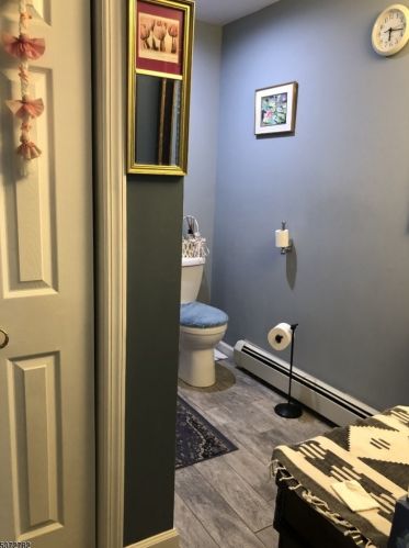 71 Ridgedale Ave, Morristown NJ  07960-4243 exterior