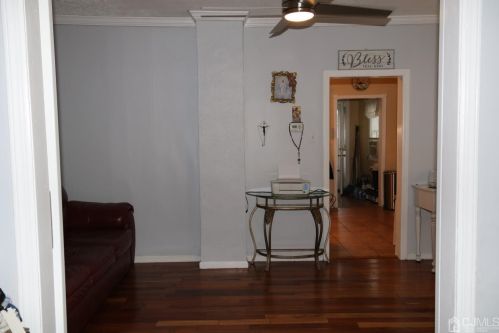 398 Lawrence St, Perth Amboy NJ  08861-2132 exterior