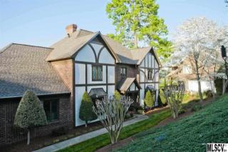 476 44th Avenue Dr, Hickory, NC 28601-9017