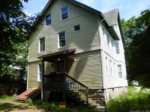 15 Driggs St, Waterbury, CT 06704-1019