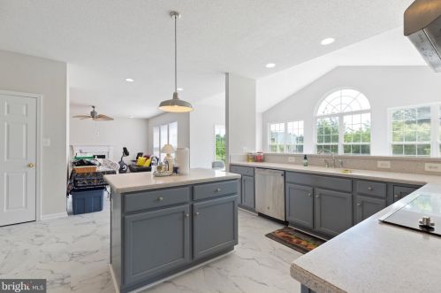 8574 Gray Fox Ln, Owens VA  22485-3572 exterior