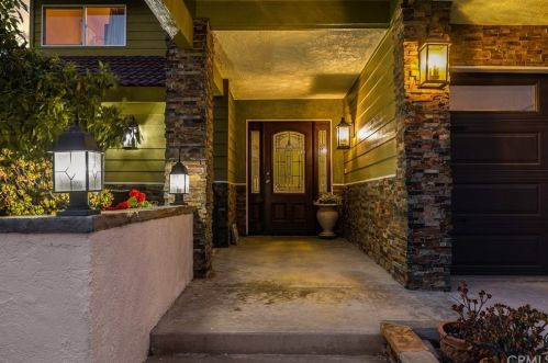 859 Zion Canyon Way, Brea, CA 92821-3549