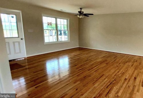 176 Reservoir Ave, Richmond National Battlefiel VA  22835-1614 exterior