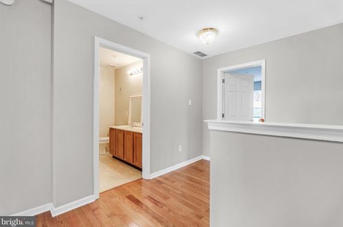 2724 Shelburne Rd, Downingtown PA  19335-6015 exterior