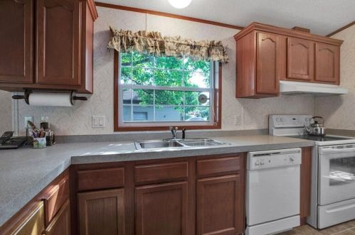 1806 8th St, Beaver Falls PA  15010-2808 exterior