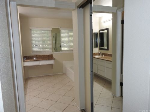 30498 Colina Verde St, Temecula CA 92592-5140 exterior