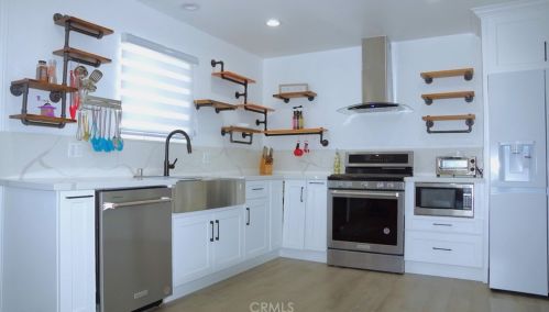 7442 Mcneil Way, Buena Park CA  90620-1746 exterior