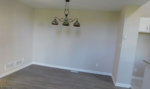 225 Canal Way, Hackettstown NJ  07840-1274 exterior