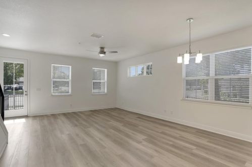 1405 Michigan St, Orlando FL 32806-4818 exterior