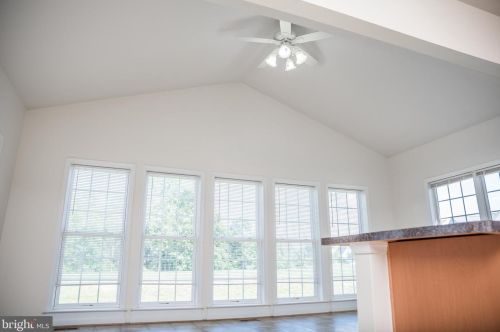 10411 Silver Creek Ct, Spotsylvania VA  22553-4482 exterior