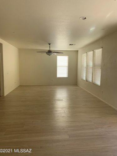8167 Eagle Heart Ct, Tucson AZ  85757-1655 exterior