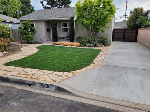 14238 Hawes St, Whittier, CA 90604-1018