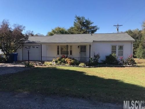 608 Glenview Dr, Statesville, NC 28677-7353