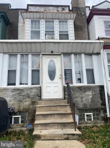 4940 16th St, Philadelphia PA  19112-1703 exterior