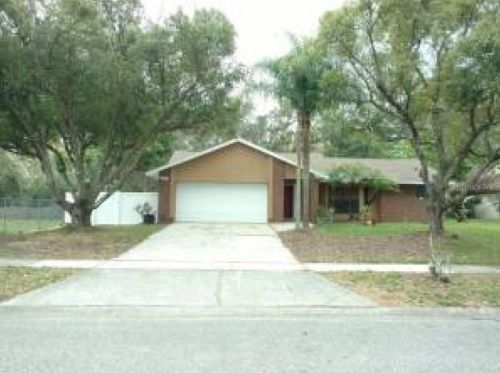 3212 Rider Pl, Orlando, FL 32817-2047