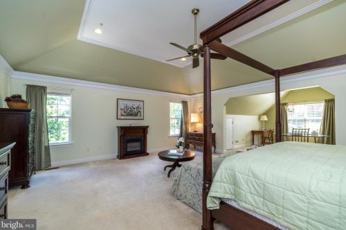 1599 Dreshertown Rd, Dresher PA  19025-1421 exterior