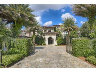 8940 64th Ct, Miami, FL 33156-1823