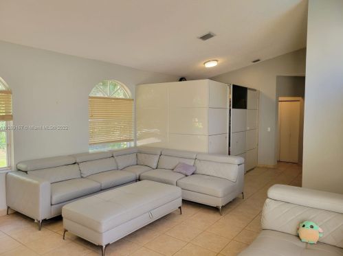 15735 11th St, Hollywood FL 33028-1600 exterior