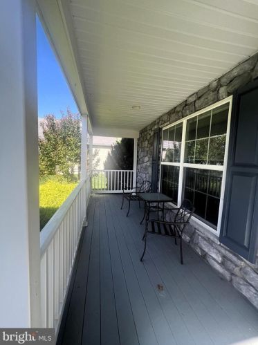 89 Waters Edge Dr, Dover, DE 19904-1251