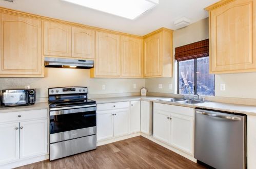8360 Cranford Way, Citrus Heights CA  95610-3352 exterior