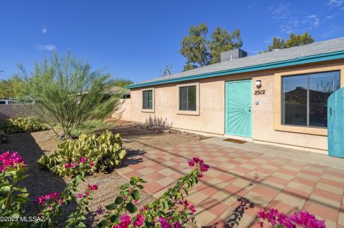 2512 Sahuara Ave, Tucson, AZ 85711-6742