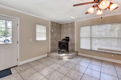 820 Boundary Ave, Deland FL 32720-3130 exterior