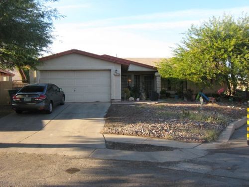 5730 Hillerman Dr, Tucson, AZ 85746-3314