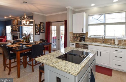 14276 Town Commons Way, Gainesville VA  20155-1497 exterior