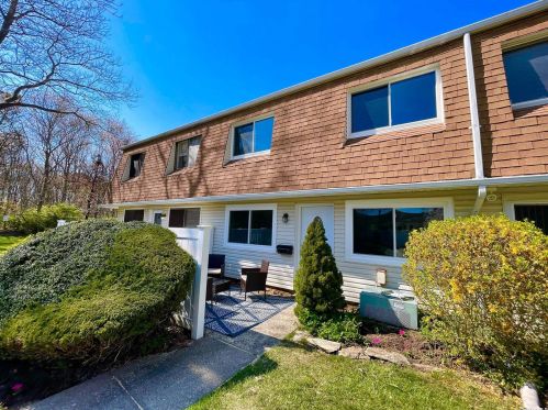 63 Storm Dr, Holtsville NY  11742-1909 exterior