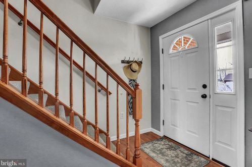 60 Independence Dr, Lees Cross Roads PA  17257-8225 exterior