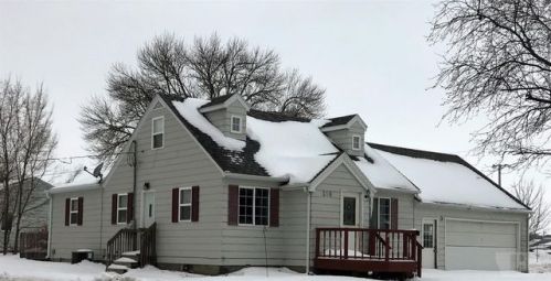 510 2 St, Humboldt IA  50548-2520 exterior