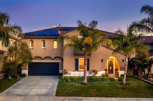 29180 Valley Oak Pl, Santa Clarita, CA 91390-4195