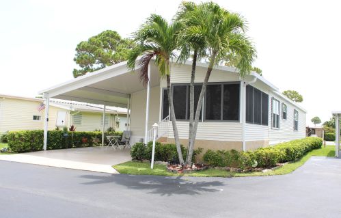 10021 Granada Bay, Boynton Beach, FL 33436-2221