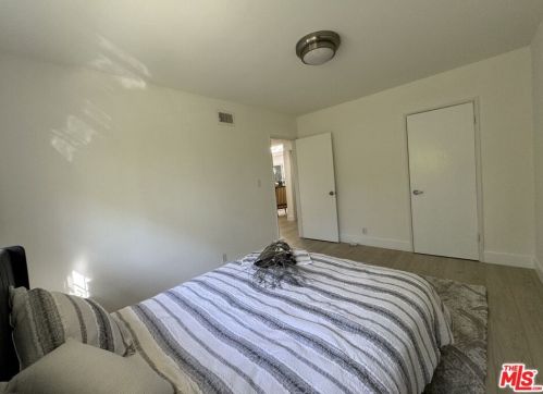 16821 Albers St, Van Nuys CA 91316-2603 exterior