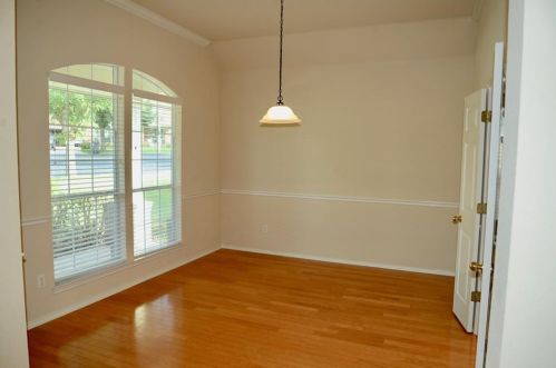 138 Chestnut Ct, Georgetown TX  78633-4466 exterior