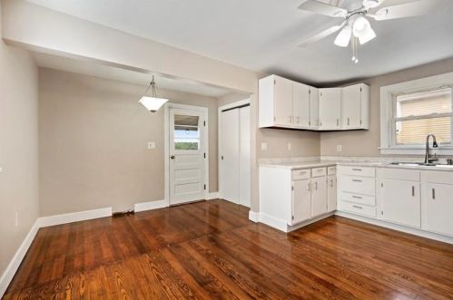 822 Shady Ave, North Charleroi PA  15022-1860 exterior