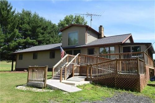 1559 Moselem Springs Rd, Moselem, PA 19526-8501